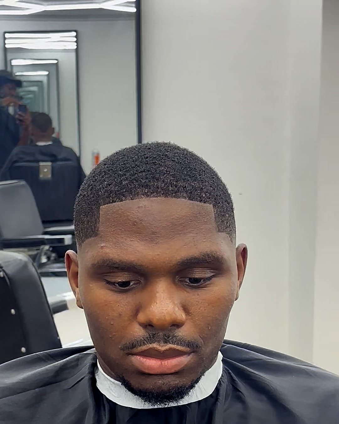 Buzz cut with a lined-up front